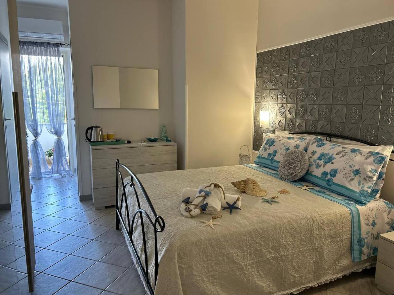B&B Via Del Sole Vena Esterno foto